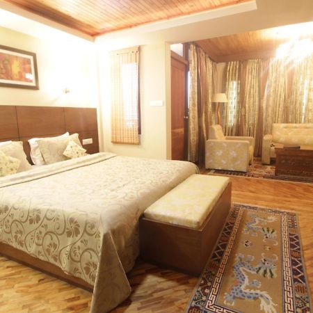 Hotel Mount Siniolchu, Gangtok Exterior photo