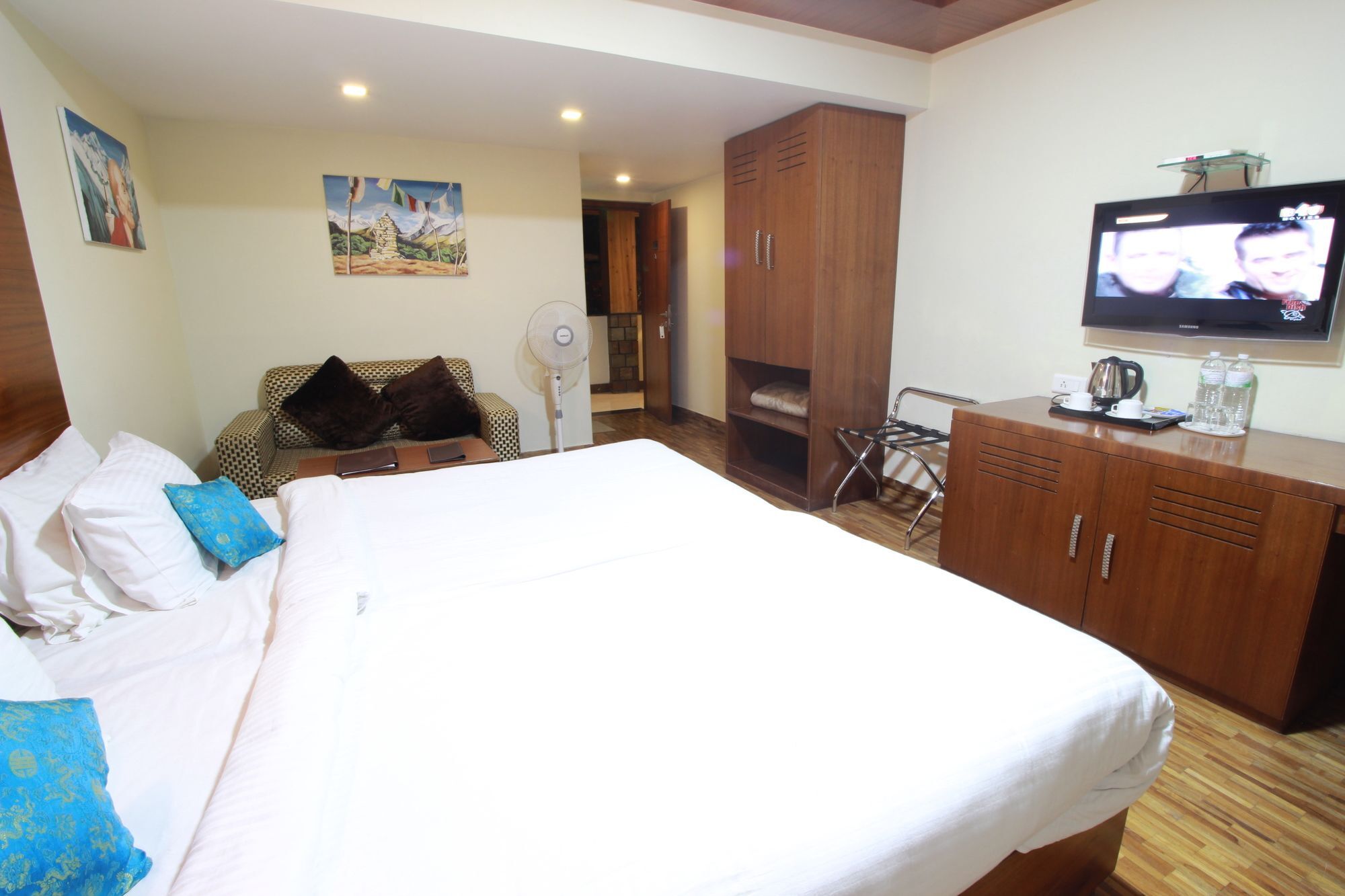 Hotel Mount Siniolchu, Gangtok Exterior photo