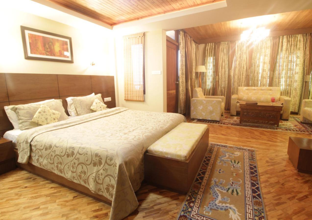 Hotel Mount Siniolchu, Gangtok Exterior photo